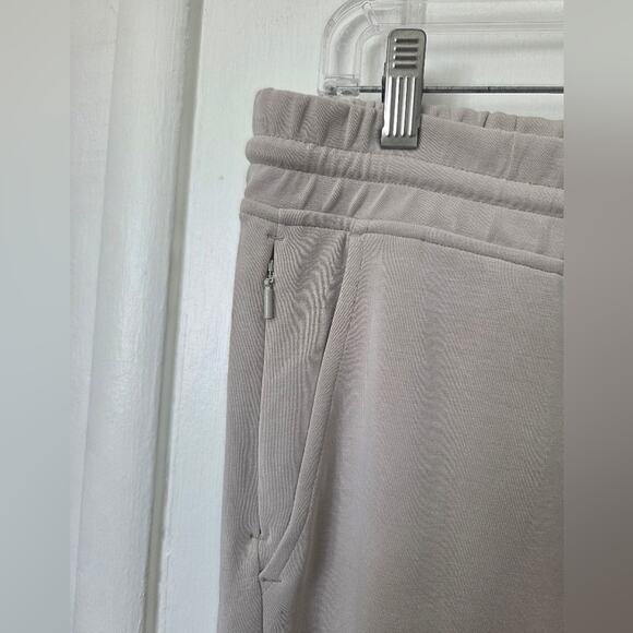 Athleta Seasoft Straight Cropped Casual Lounge Pants Medium NWT - Picture 9 of 9